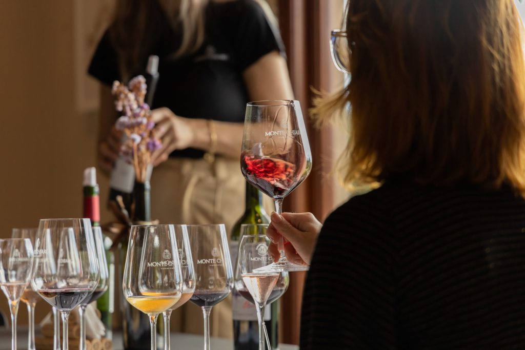 Degustação Essência — Monte Chiaro Vinhos Finos
