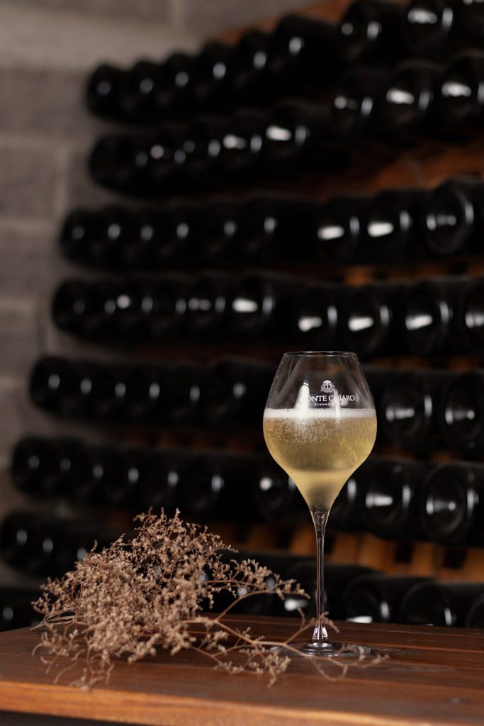 Allora Brut Branco — Monte Chiaro Vinhos Finos