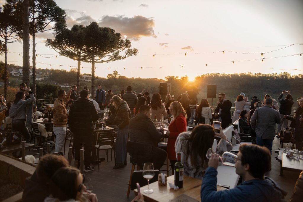 Sunset com DJ